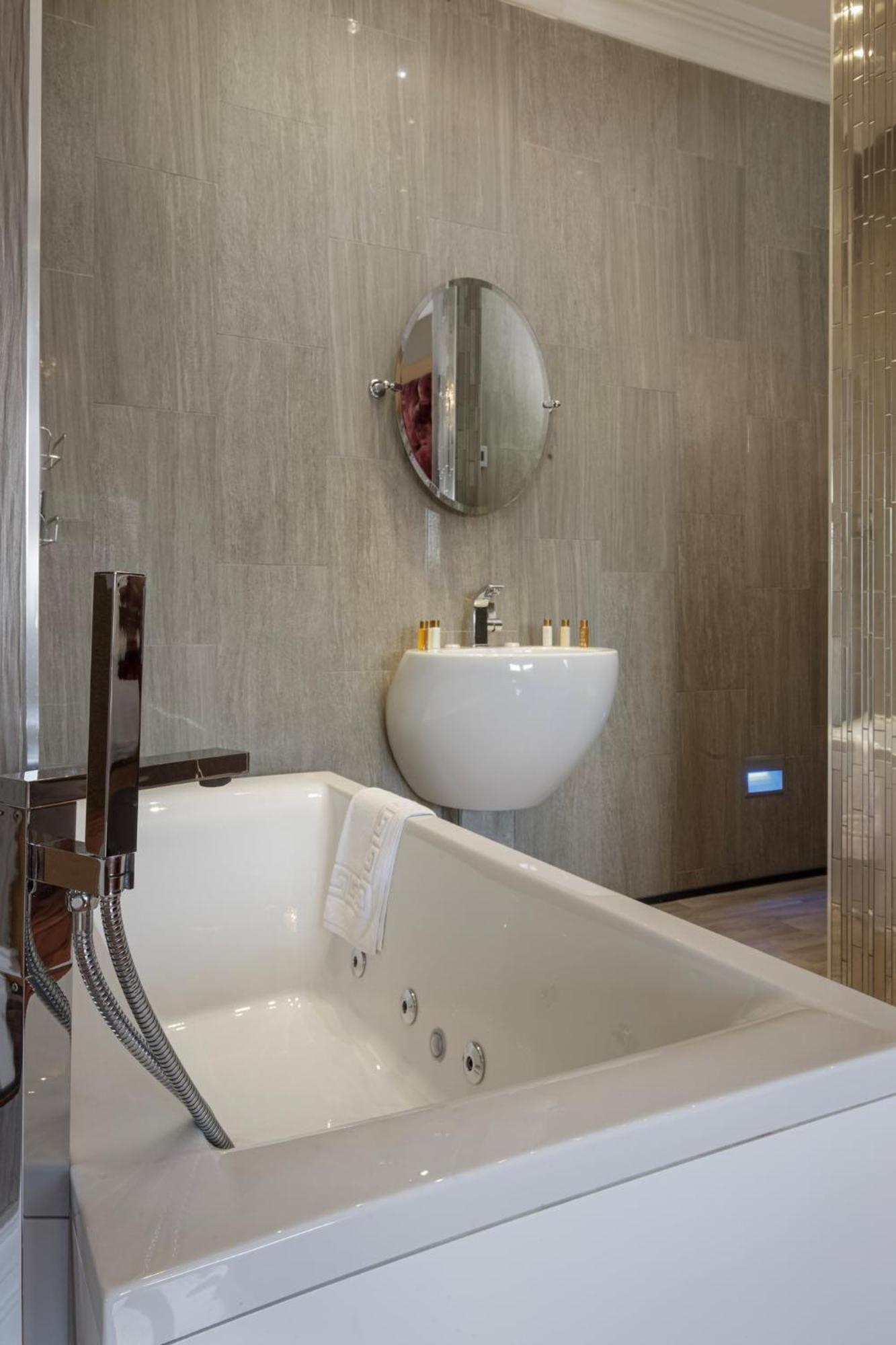 Mode Breck Apartments Poulton-le-Fylde Dış mekan fotoğraf